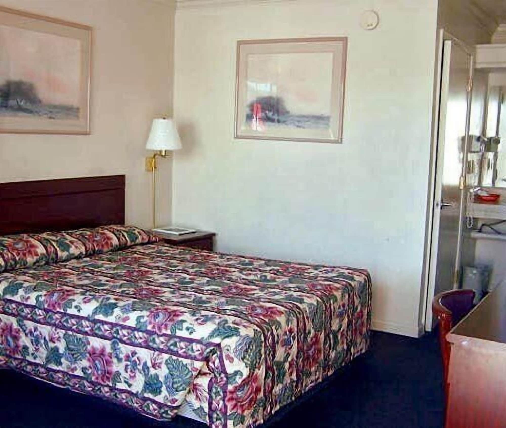 Economy Inn Monterey Seaside Exterior foto